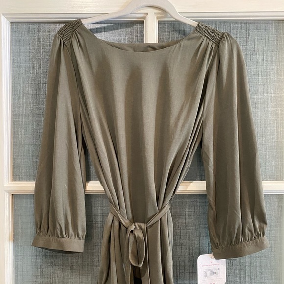 Isabel Maternity Olive Green Shirt -Medium - Picture 3 of 6